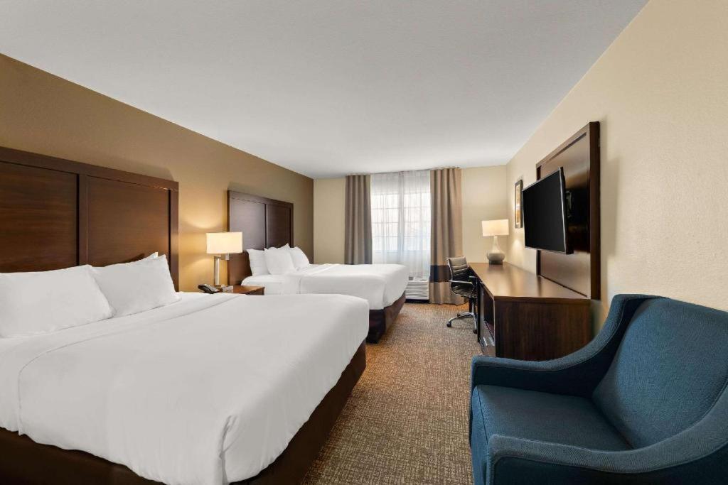 Comfort Inn & Suites Atoka Екстериор снимка