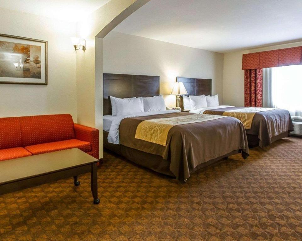 Comfort Inn & Suites Atoka Екстериор снимка
